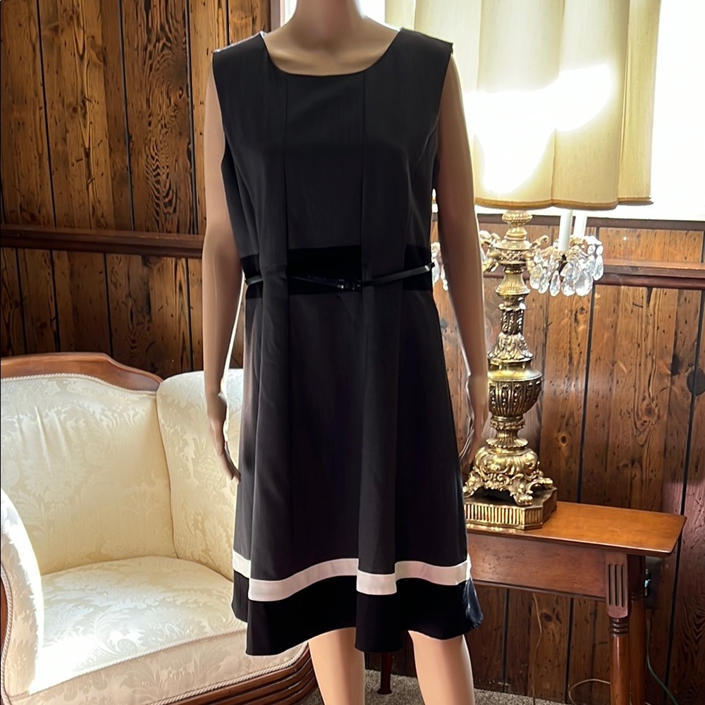 Calvin Klein Elegant Gray Sleeveless Dress, Excellent Condition, 14